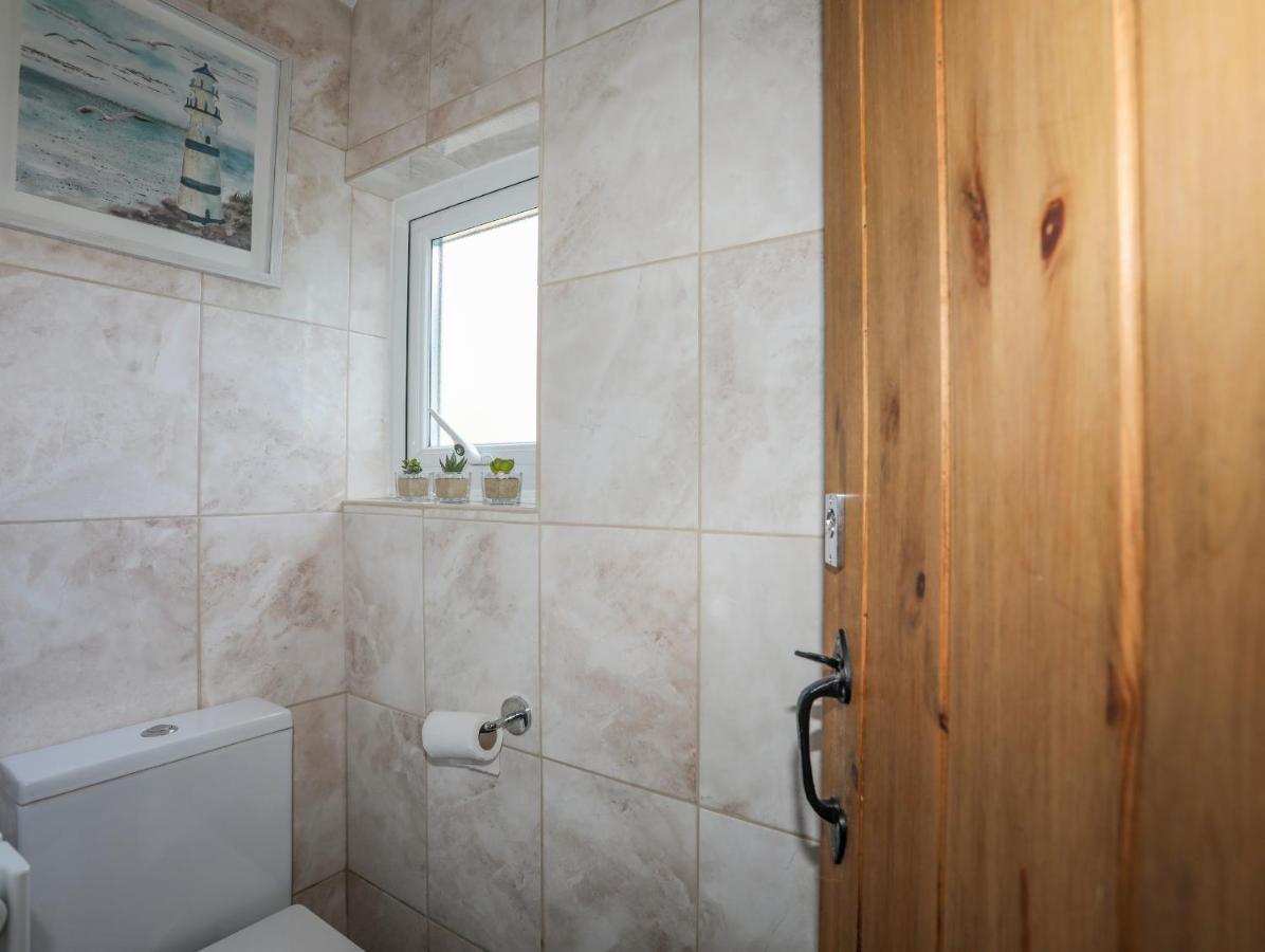 Ty Hen Villa Pwllheli Exteriör bild