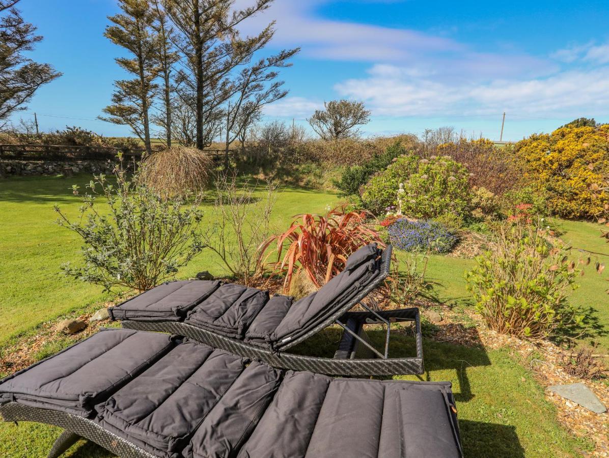 Ty Hen Villa Pwllheli Exteriör bild